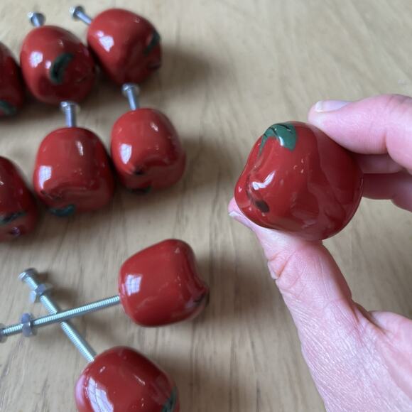 14 Cabinet Maroon Red Apple Fruit Ceramic Drawer Knob 1 Or 2 Inches Country NWT - Picture 3 of 8